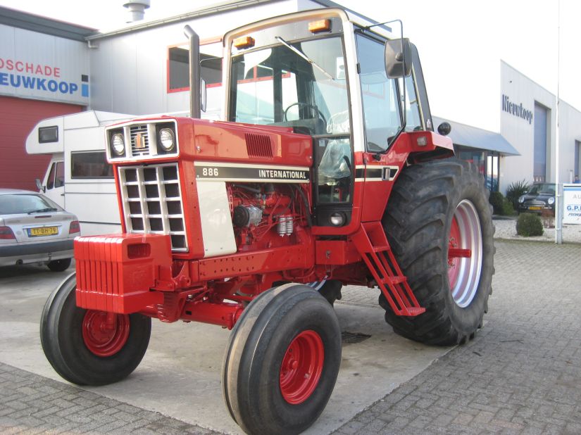 Dicteren De waarheid vertellen Fluisteren Restauratie International 886 tractor | GP Nieuwkoop